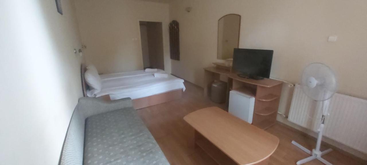 In Hotel Hajduszoboszlo Luaran gambar